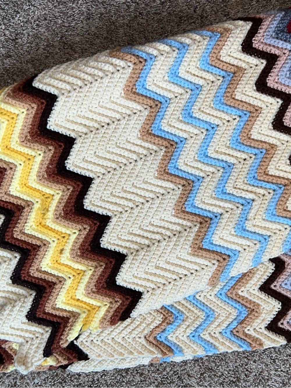Vintage 1980’s 1990’s Handmade Chevron Cotton Crochet Throw Blanket